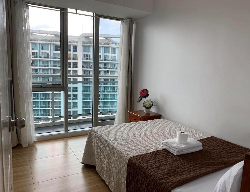 Azure C7 Balcony, Wifi, Near Mall Airport Μανίλα Εξωτερικό φωτογραφία